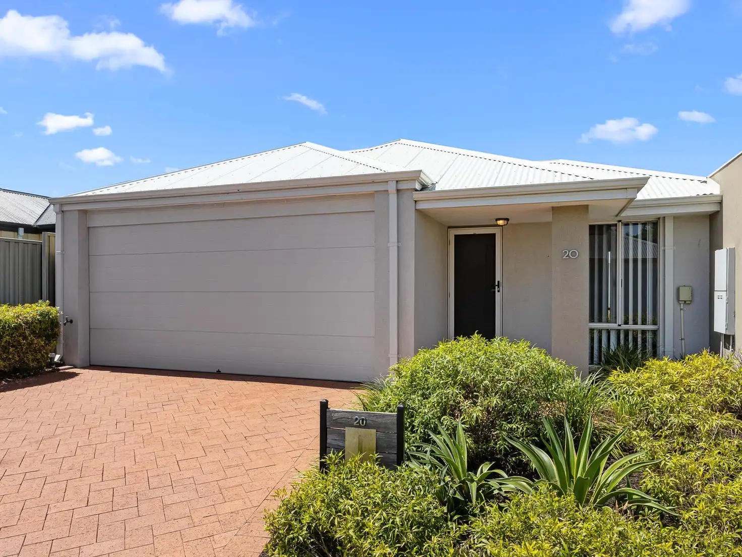 Main view of Homely house listing, 20 Worcester Bend, Piara Waters WA 6112