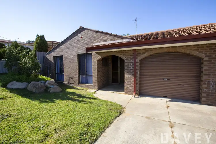 14A Wardong Place