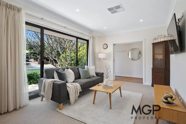 43 Redwood Crescent