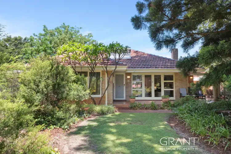 37 Gunbower Road, Mount Pleasant WA 6153