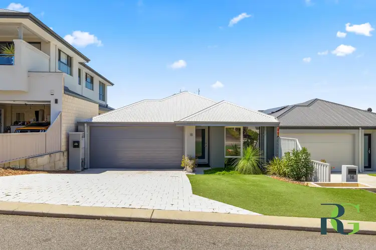18 Shallcross Street, Yangebup WA 6164