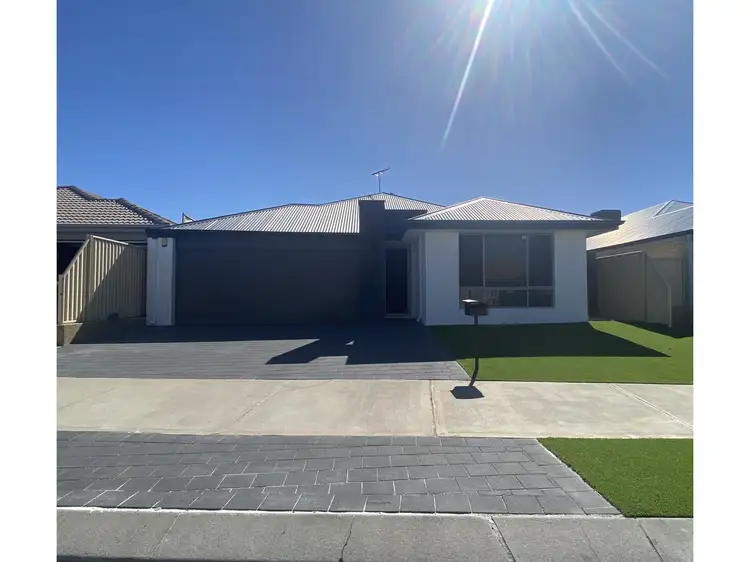 38 Forward Street