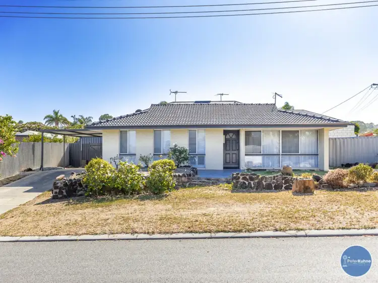 6 Wiria Court