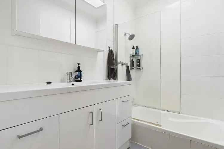 Fourth view of Homely house listing, 9/98 Simpson Avenue, Rockingham WA 6168