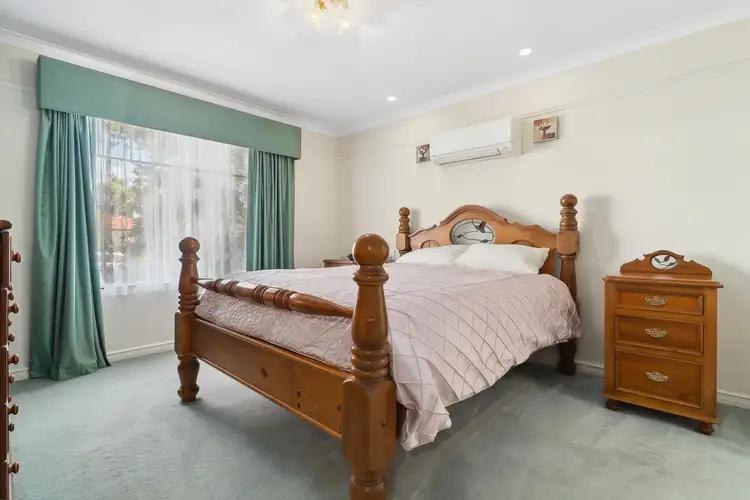 Fifth view of Homely house listing, 9 Rosebay Grove, Singleton WA 6175