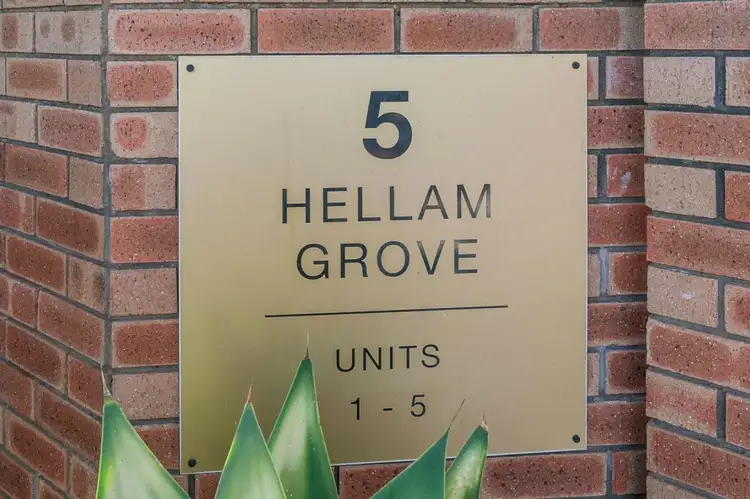Main view of Homely unit listing, 3/5 Hellam Grove, Booragoon WA 6154