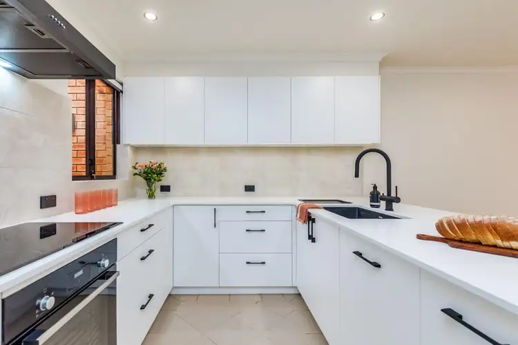 Fifth view of Homely unit listing, 3/5 Hellam Grove, Booragoon WA 6154