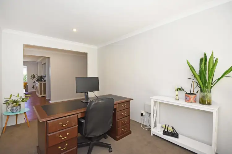 Fifth view of Homely house listing, 4 Uffizi End, Aveley WA 6069
