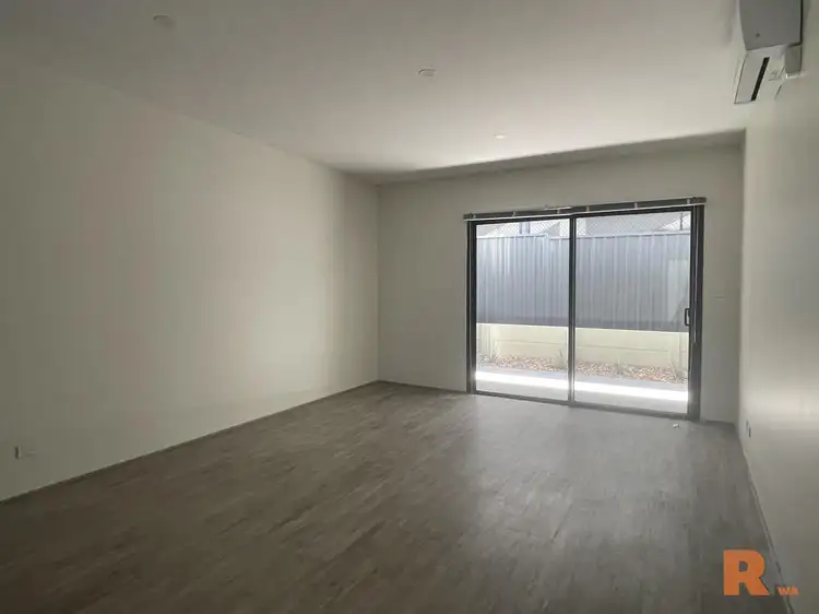 Fifth view of Homely house listing, 6A/114 Waldeck Road, Caversham WA 6055