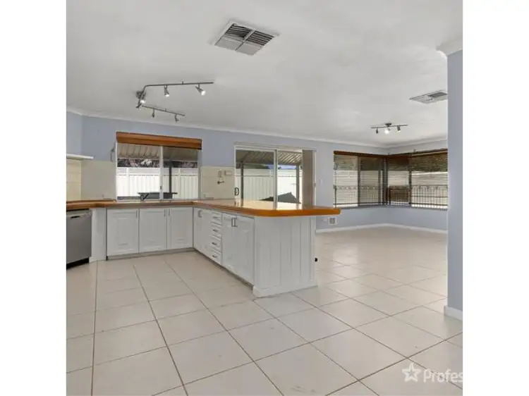 Third view of Homely house listing, 5 Toulouse Way, Port Kennedy WA 6172