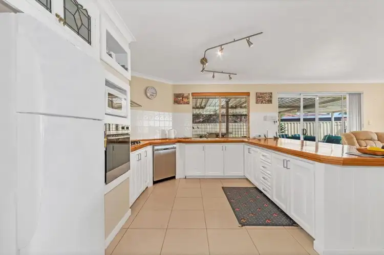 Fourth view of Homely house listing, 5 Toulouse Way, Port Kennedy WA 6172