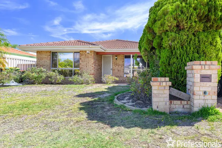 11 Clipperton Court