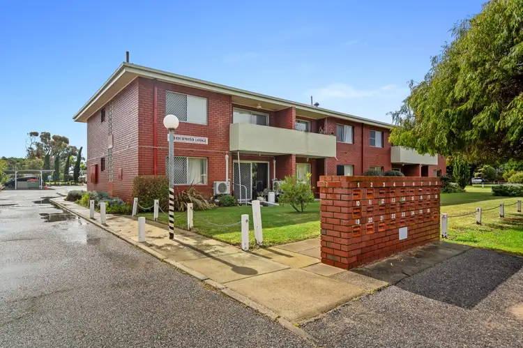Main view of Homely unit listing, 24/4 Minchinson Street, Shoalwater WA 6169