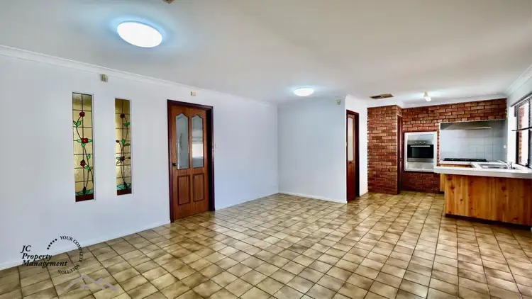 Fourth view of Homely house listing, 7 Sunbird Court, Willetton WA 6155