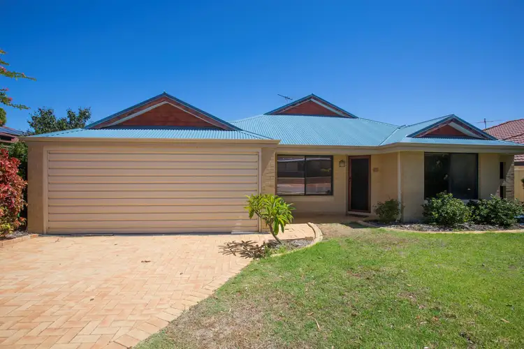 7 Sheldon Way, Hocking WA 6065