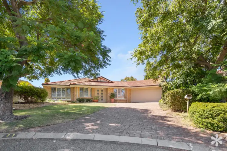 11 Stenton Corner, Leeming WA 6149