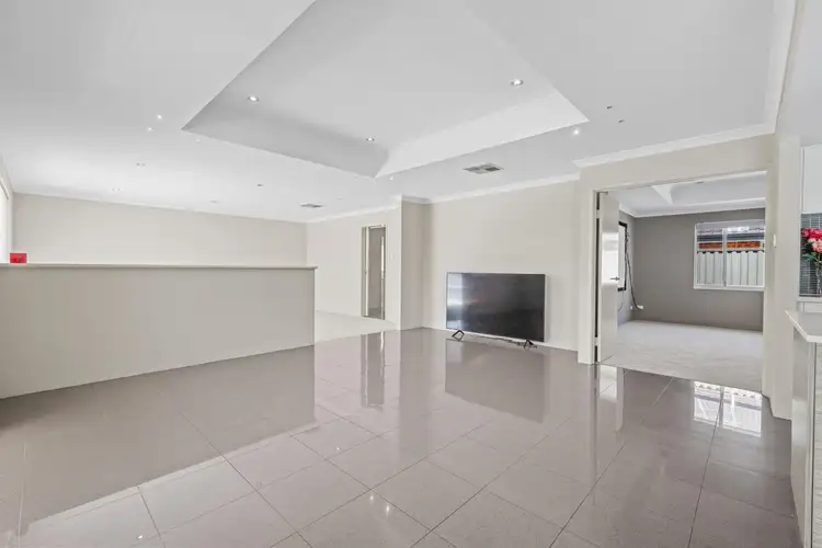 Sixth view of Homely house listing, 3 Artizan Pass, Piara Waters WA 6112