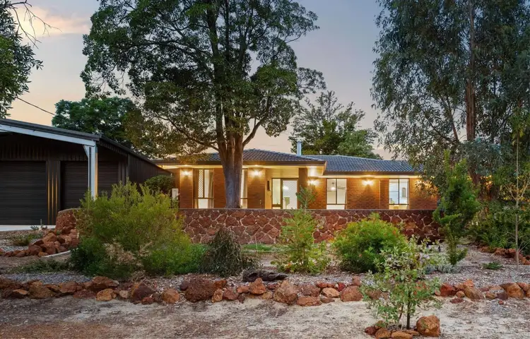 6 Wordsworth Avenue, Gooseberry Hill WA 6076