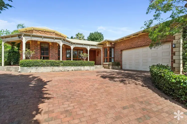 6 Wade Court, Leeming WA 6149