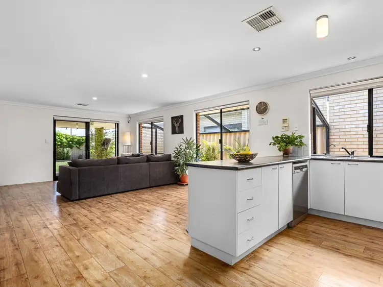 Fifth view of Homely house listing, 102 Aurora Drive, Atwell WA 6164