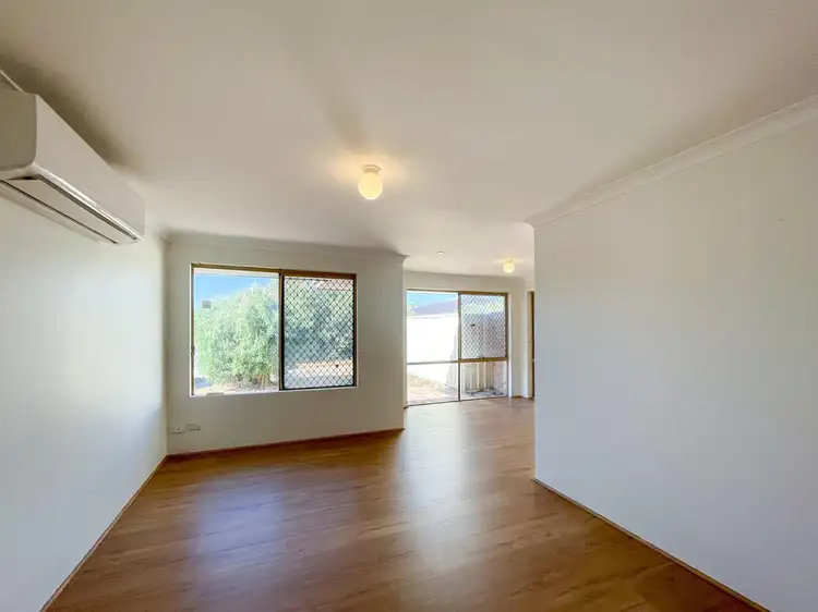 12 Spyglass Court