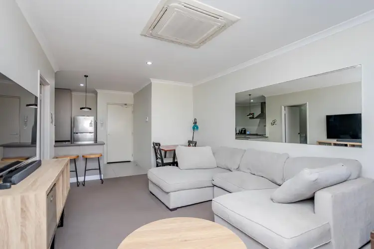 Fifth view of Homely house listing, 5/148-154 Railway Parade, Queens Park WA 6107