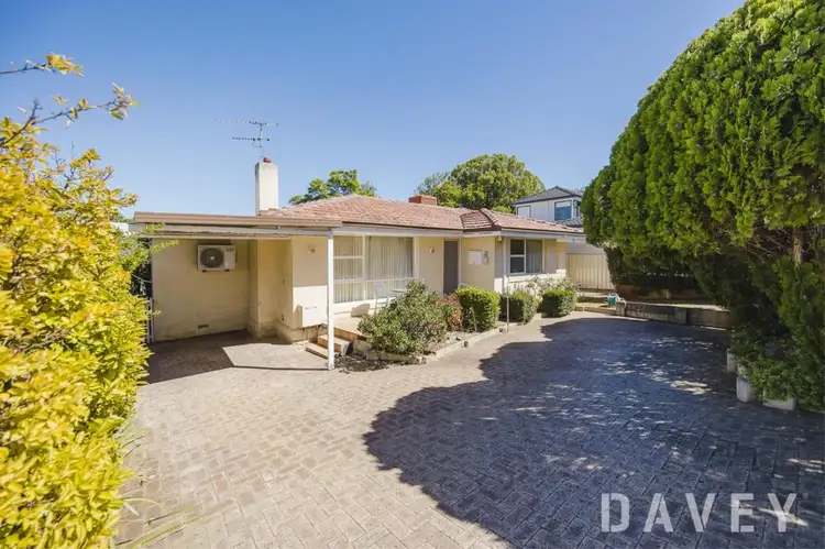 13 Athel Road, Woodlands WA 6018