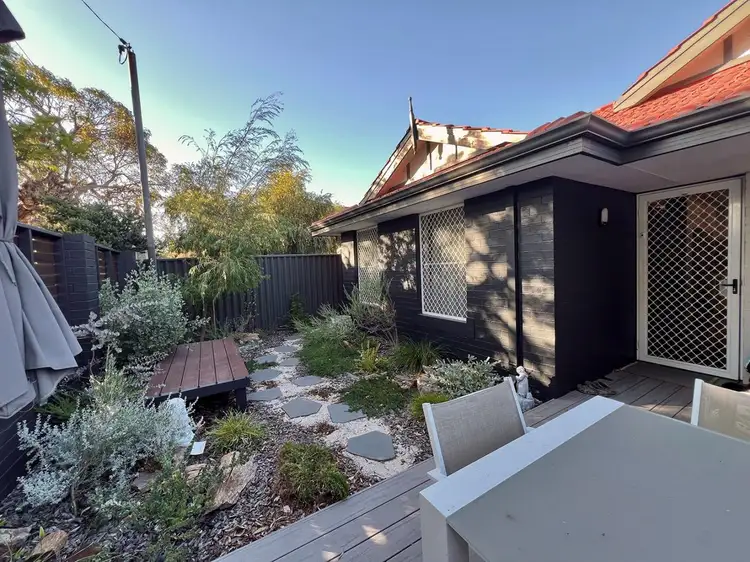 30 Eleventh Avenue, Inglewood WA 6052