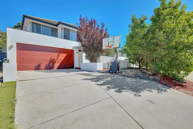 16 Malting Court, Canning Vale WA 6155
