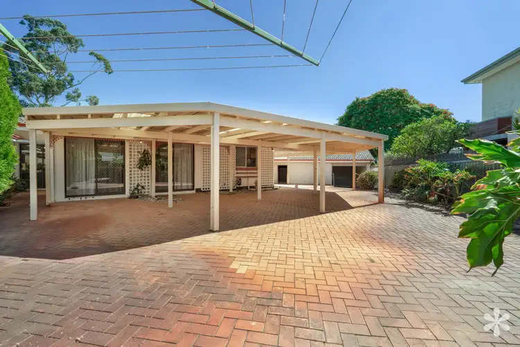 23 Corinthian road, Rossmoyne WA 6148