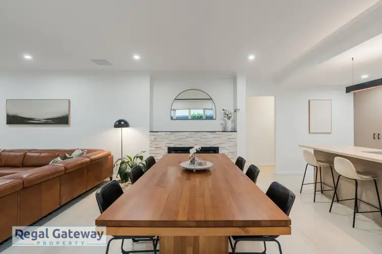 Sixth view of Homely house listing, 4 Descanso Loop, Aubin Grove WA 6164