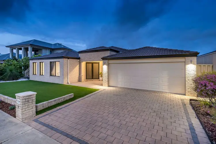 9 Atlantic Avenue, Iluka WA 6028