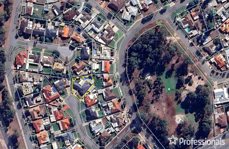 Third view of Homely house listing, 10 Mayfair Court, Cooloongup WA 6168