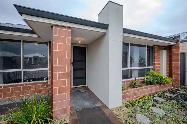 321 Grandis Boulevard, Banksia Grove WA 6031