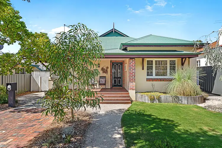 12 Paramatta Road, Doubleview WA 6018