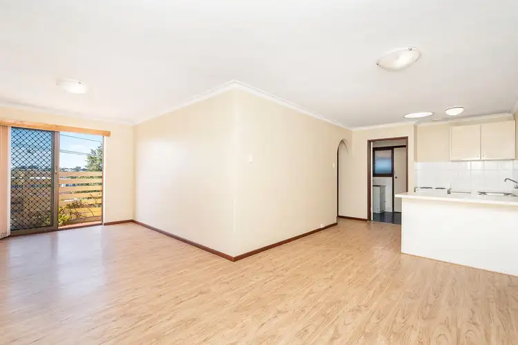 Fifth view of Homely villa listing, 3/27 Edgehill Street, Scarborough WA 6019