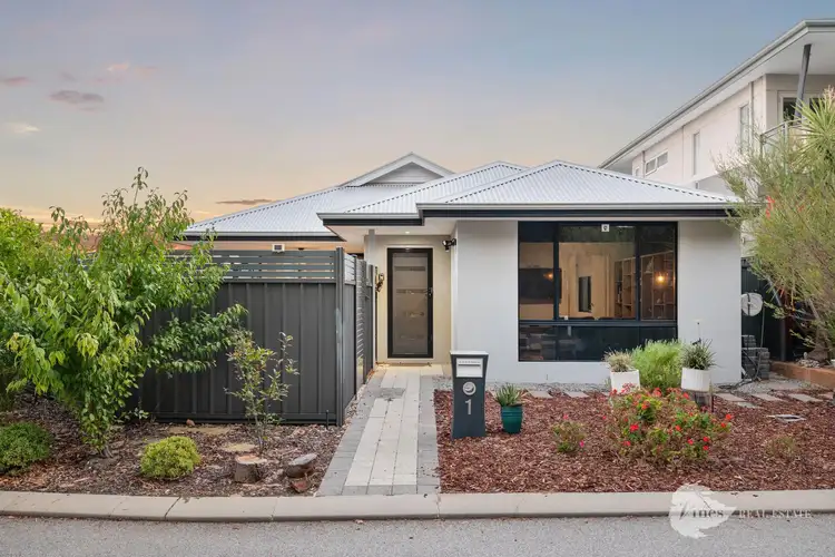 1 Stable Vista, The Vines WA 6069