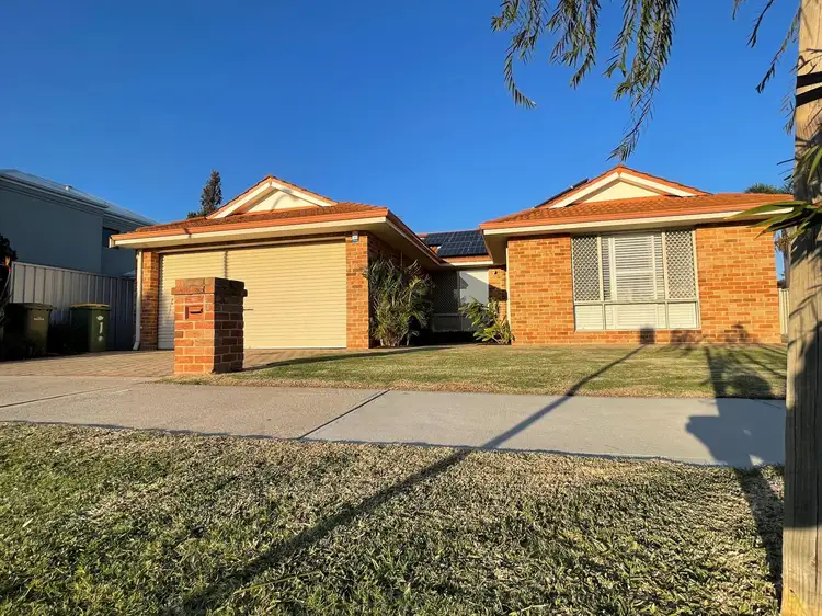 1/140 Robert Street, Como WA 6152