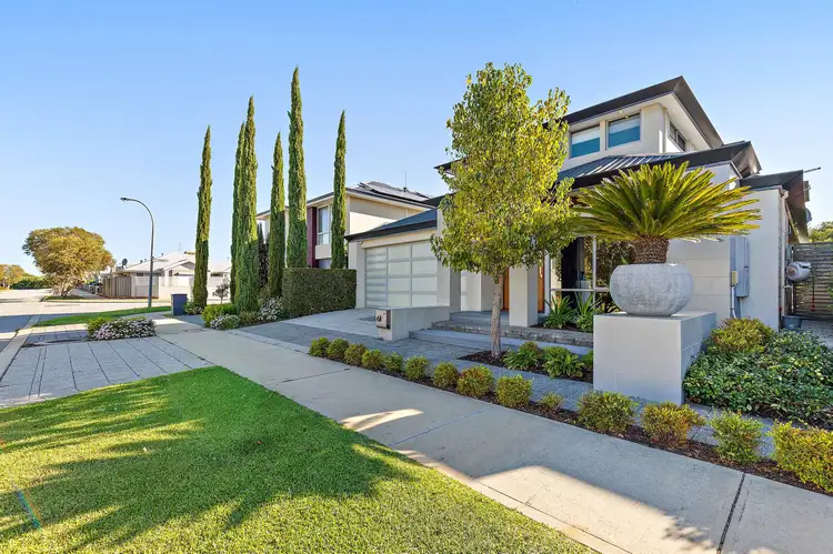Second view of Homely house listing, 61 Bellas Circuit, Piara Waters WA 6112