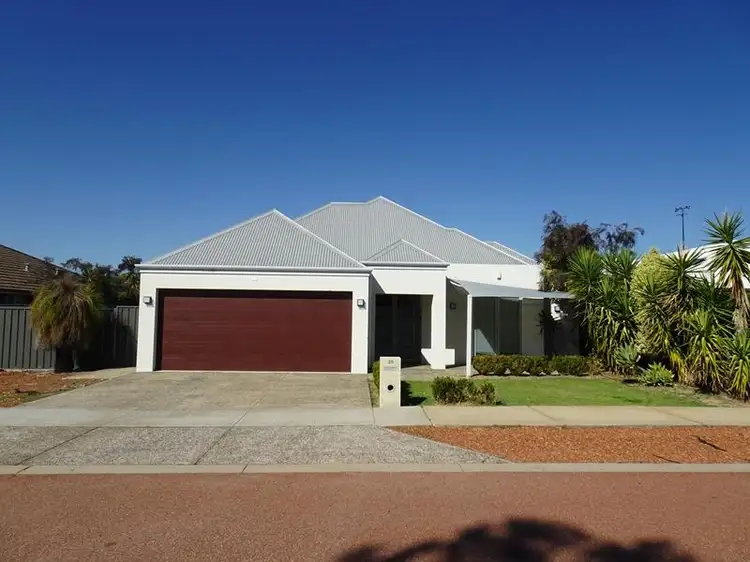 25 Kentchurch Bend, The Vines WA 6069
