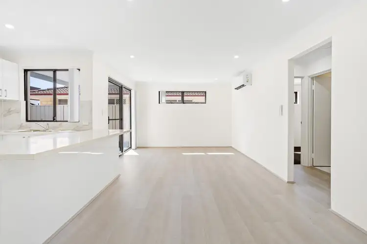 4/31 Serls Street, Armadale WA 6112