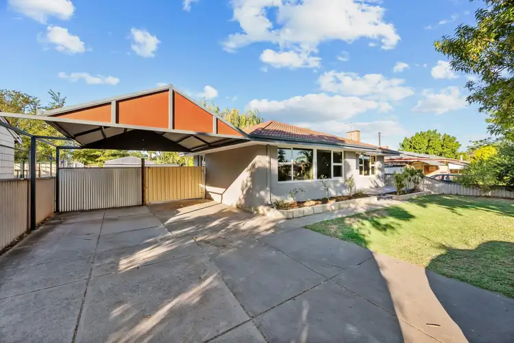 30 Eudoria Street, Gosnells WA 6110