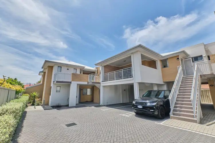 4/111 Kooyong Road, Rivervale WA 6103