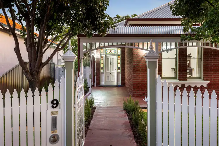 9 Alma Road, Mount Lawley WA 6050
