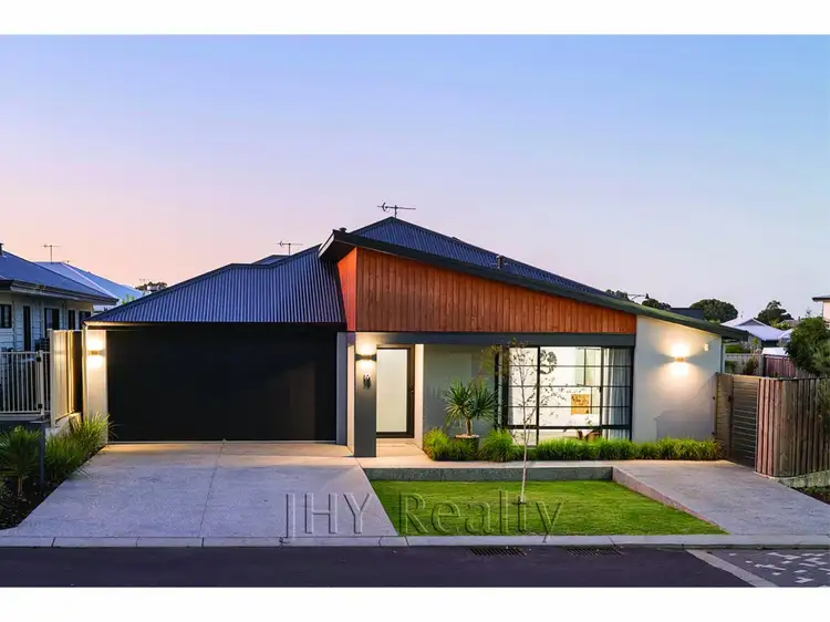 19 Ardfin Street, Dunsborough WA 6281