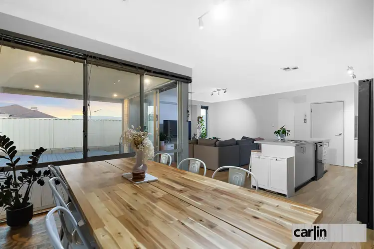 Sixth view of Homely house listing, 2 Wallaby Parade, Baldivis WA 6171