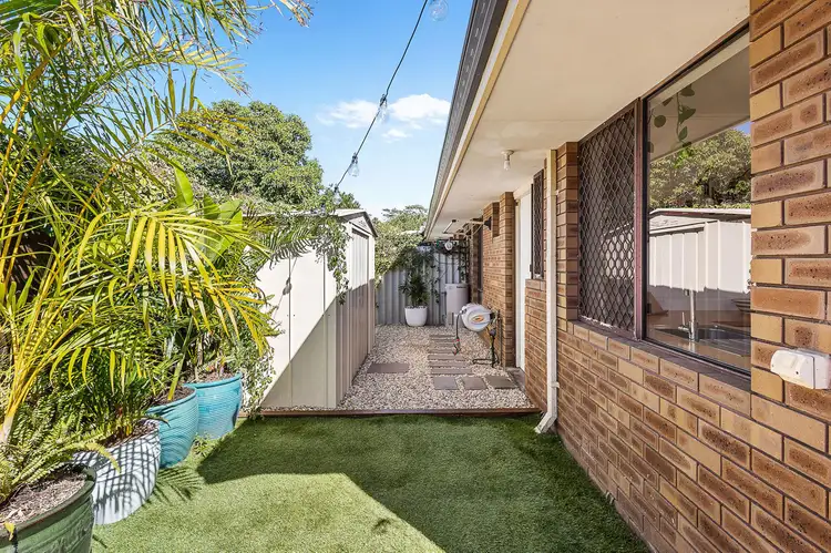 Fourth view of Homely villa listing, 1/19 Dover Road, Scarborough WA 6019