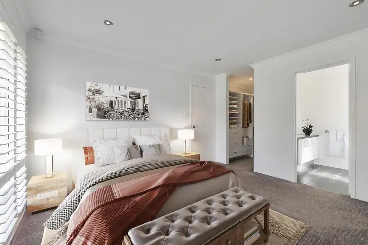 21 Daviesia Turn, Success WA 6164