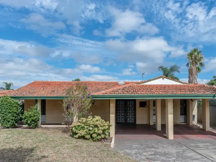15 Shelburn Road, Thornlie WA 6108