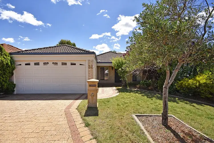 32 Santorini Turn, Ellenbrook WA 6069